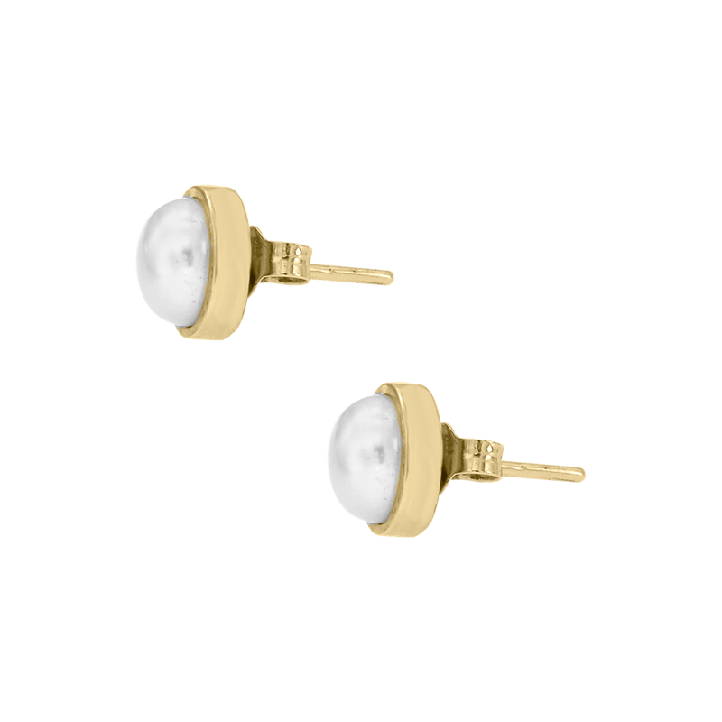 Pearl earrings